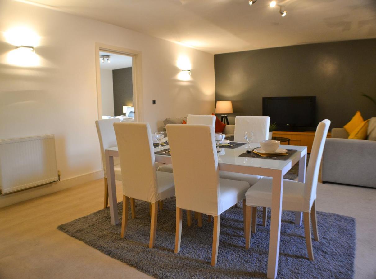 #St Georges Court By Derbnb, Spacious 2 Bedroom Apartments, Free Parking, Wi-Fi, Netflix & Within Walking Distance Of The City Centre Derby Buitenkant foto